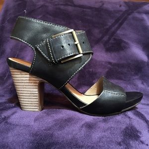Clarks Artisan Black Sandals